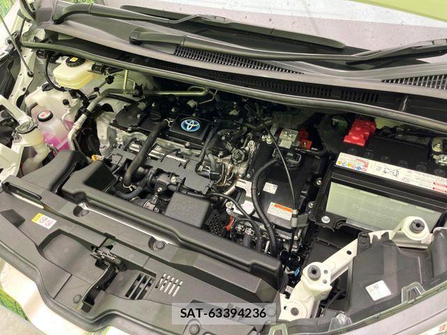 Toyota NOAH HYBRID 2023-06 1182888-18