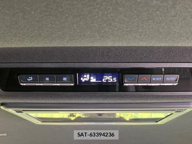 Toyota NOAH HYBRID 2023-06 1182888-6