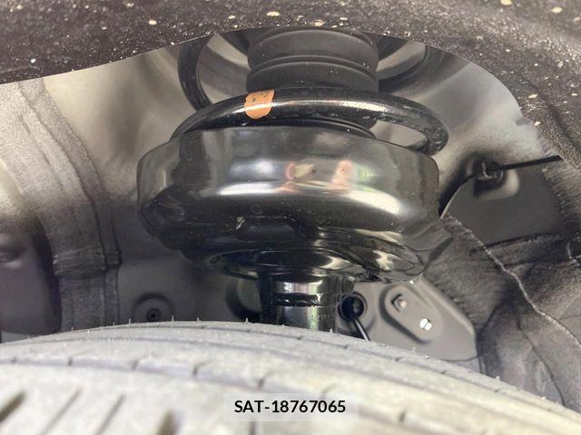 Toyota NOAH HYBRID 2025-07 1228979-19