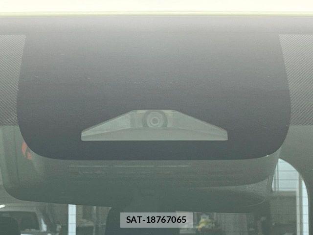 Toyota NOAH HYBRID 2025-07 1228979-4