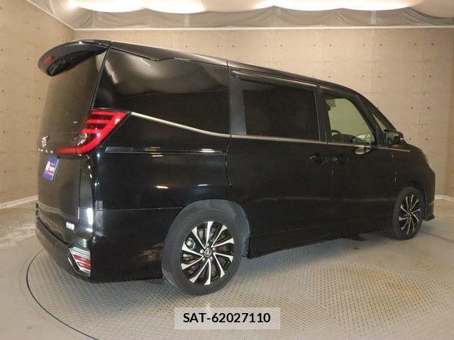Toyota NOAH HYBRID 2022-09 1314395-1