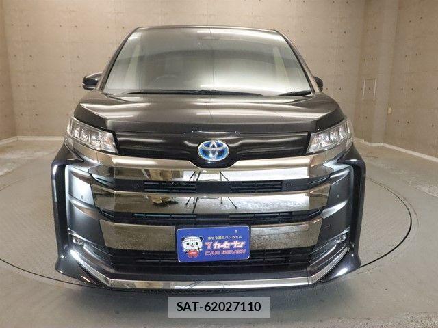 Toyota NOAH HYBRID 2022-09 1314395-24