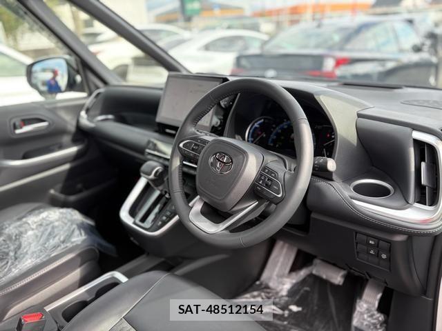 Toyota NOAH HYBRID 2024-02 1374970-15