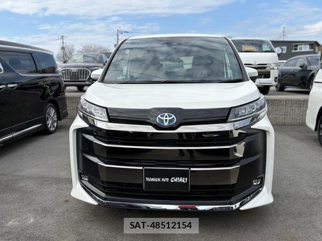 Toyota NOAH HYBRID 2024-02 1374970-1