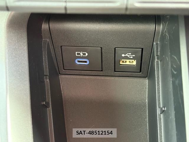 Toyota NOAH HYBRID 2024-02 1374970-25