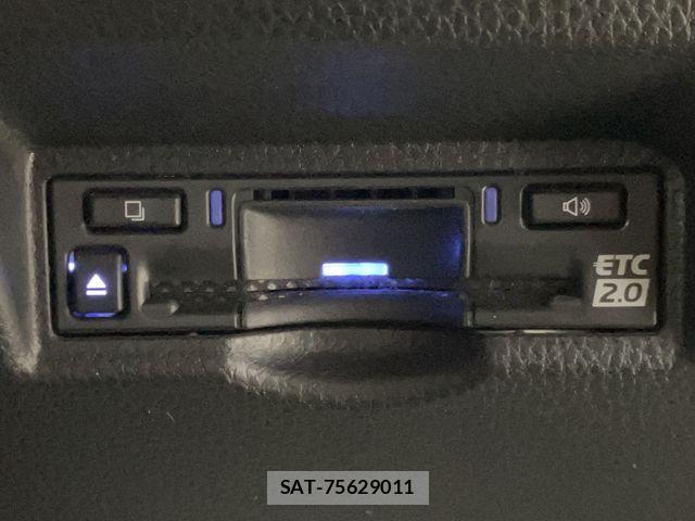 Toyota NOAH HYBRID 2023-03 1381367-13