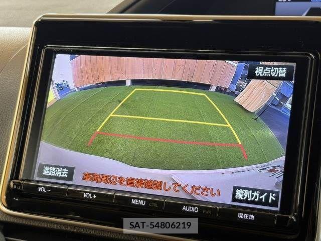 Toyota NOAH HYBRID 2018-01 1473904-3