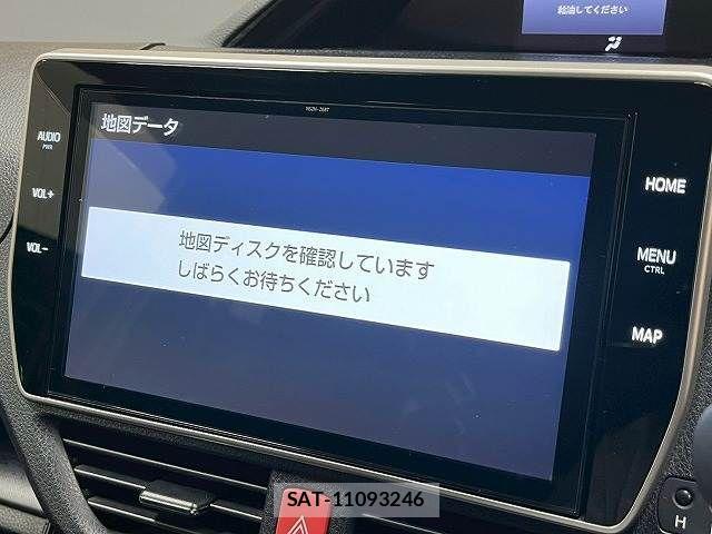 Toyota NOAH HYBRID 2019-08 1610063-2