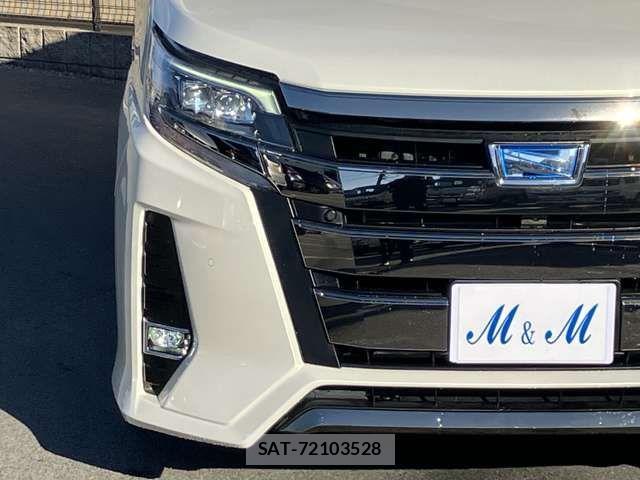 Toyota NOAH HYBRID 2019-12 1626369-11