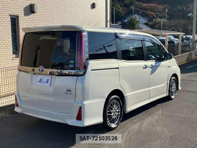 Toyota NOAH HYBRID 2019-12 1626369-15