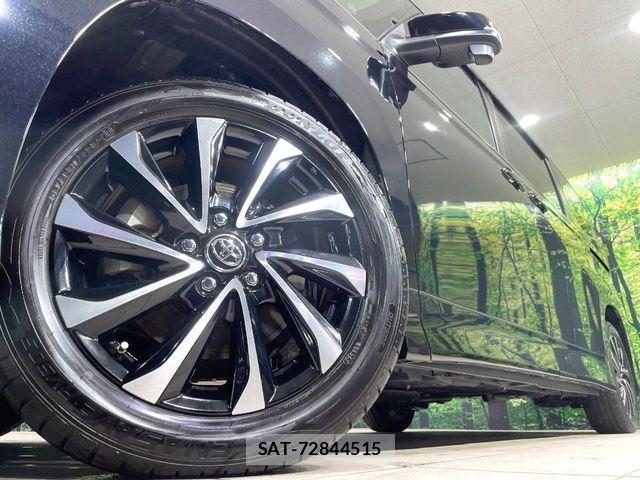 Toyota NOAH HYBRID 2022-10 1662567-13