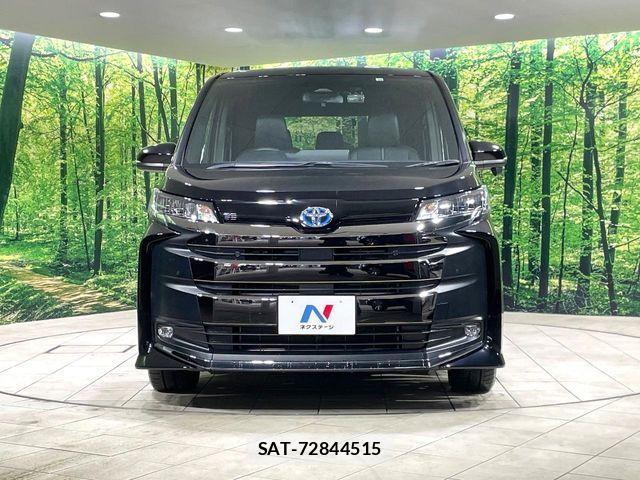 Toyota NOAH HYBRID 2022-10 1662567-14