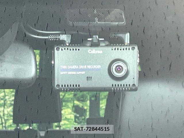 Toyota NOAH HYBRID 2022-10 1662567-6