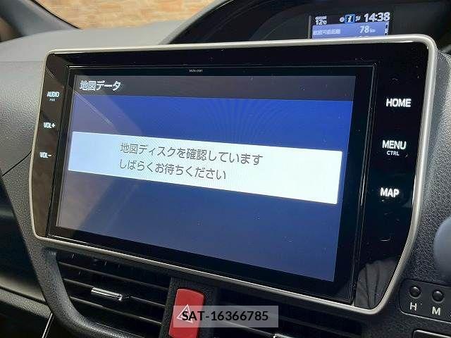 Toyota NOAH HYBRID 2019-10 1745104-2