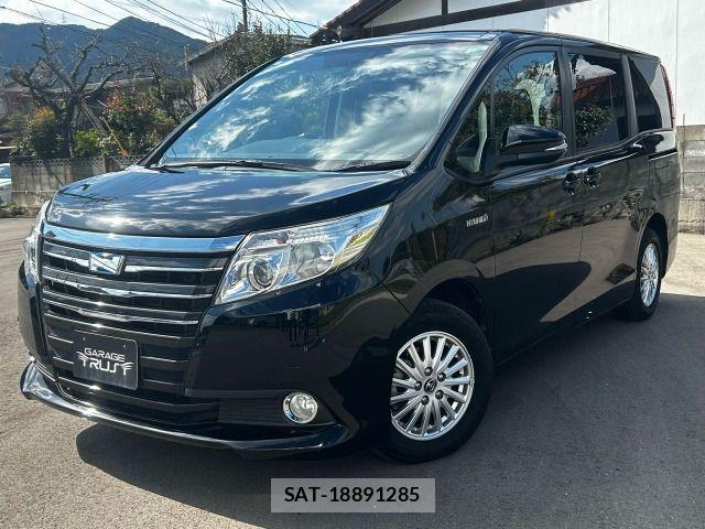 Toyota NOAH HYBRID 2015-07 1827547-1