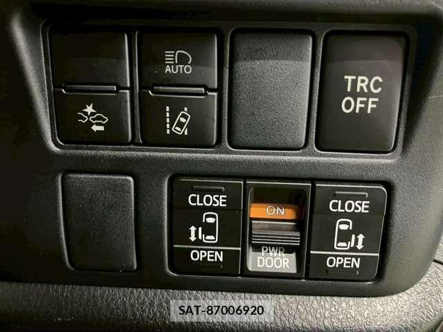 Toyota NOAH HYBRID 2019-03 1827541-14