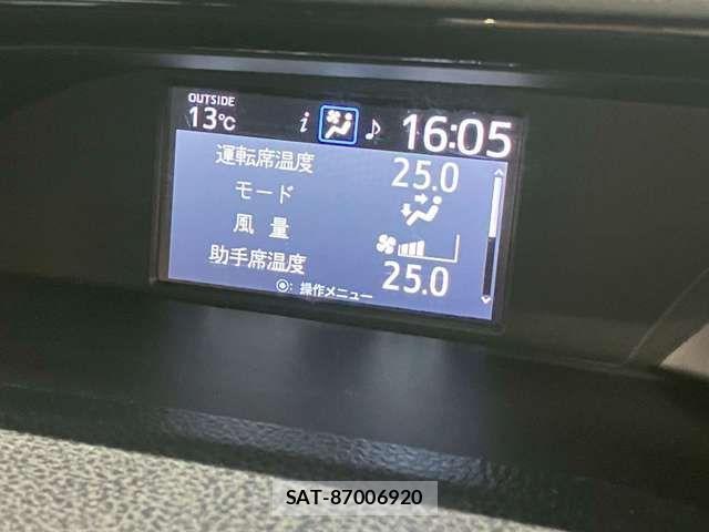 Toyota NOAH HYBRID 2019-03 1827541-15