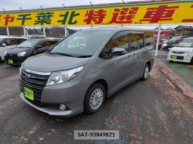 Toyota NOAH HYBRID 2015-04 2003114-9