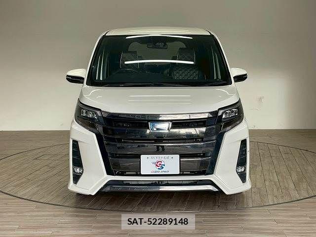 Toyota NOAH HYBRID 2018-01 2083762-14