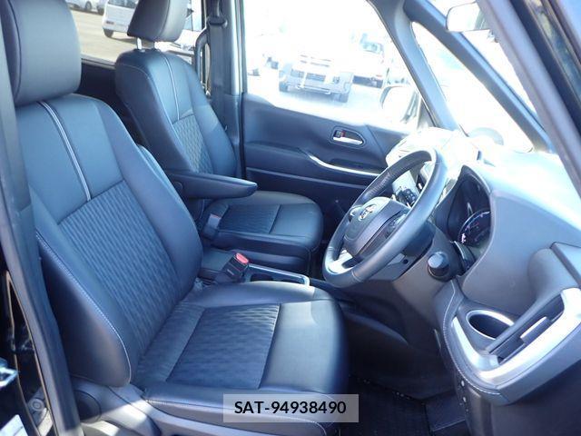 Toyota NOAH HYBRID 2024-02 2083739-21