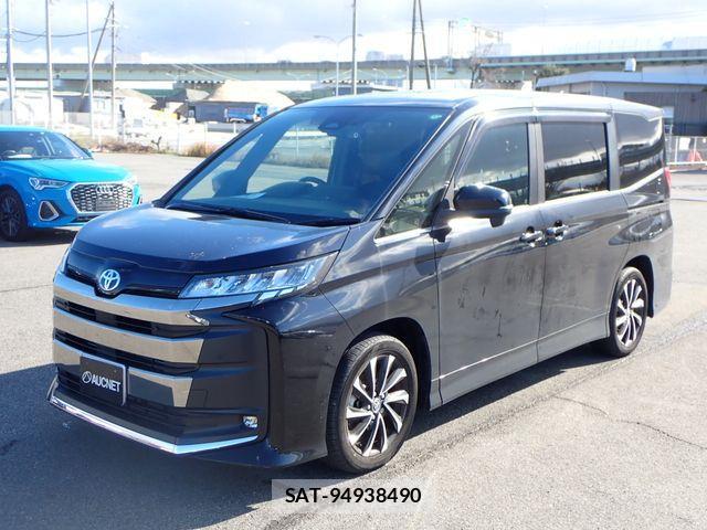 Toyota NOAH HYBRID 2024-02 2083739-6