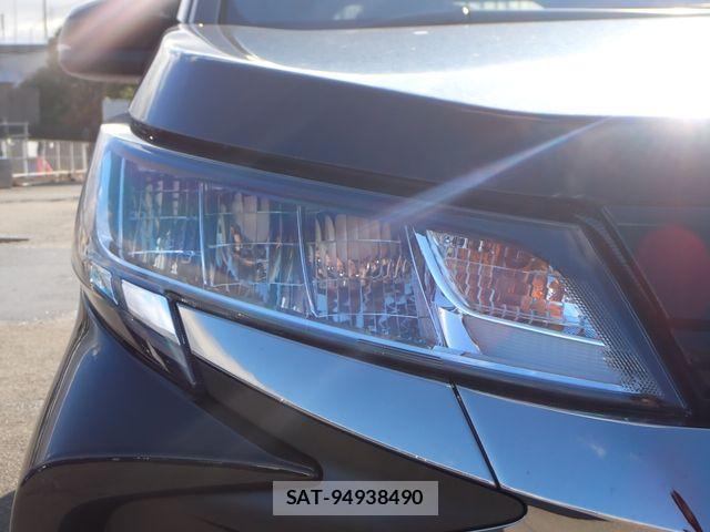 Toyota NOAH HYBRID 2024-02 2083739-8