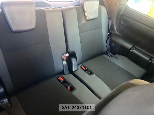 Toyota NOAH HYBRID 2021-06 2212833-13