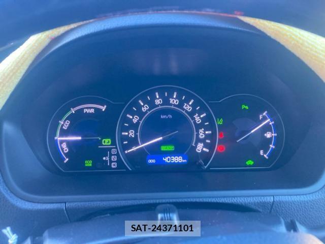 Toyota NOAH HYBRID 2021-06 2212833-19