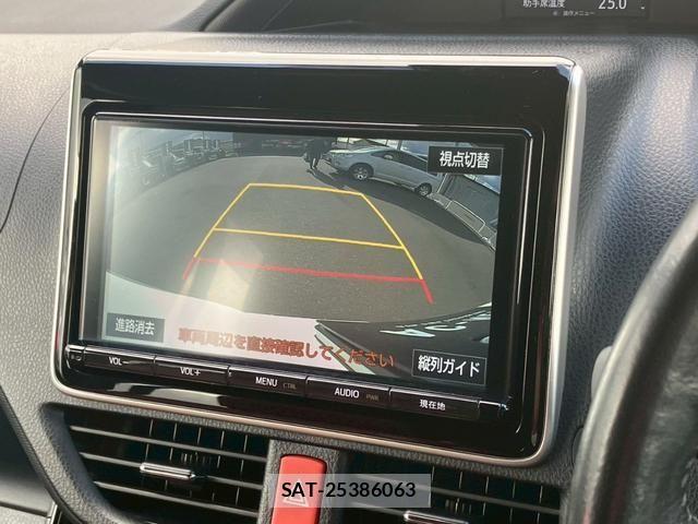 Toyota NOAH HYBRID 2018-02 2212842-2