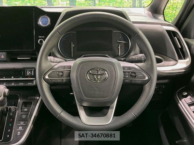 Toyota NOAH HYBRID 2023-02 2318528-11