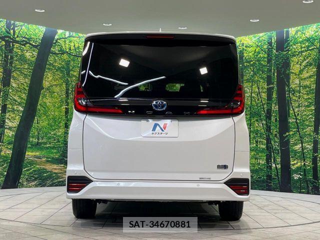 Toyota NOAH HYBRID 2023-02 2318528-15