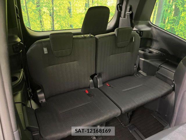Toyota NOAH HYBRID 2023-09 2351692-9