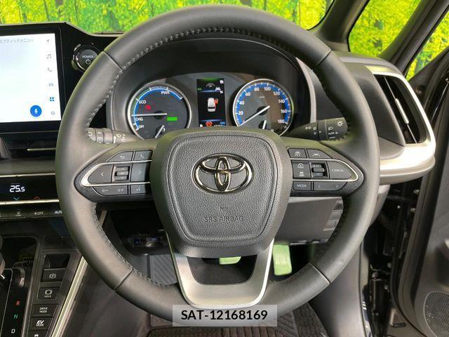 Toyota NOAH HYBRID 2023-09 2351692-11