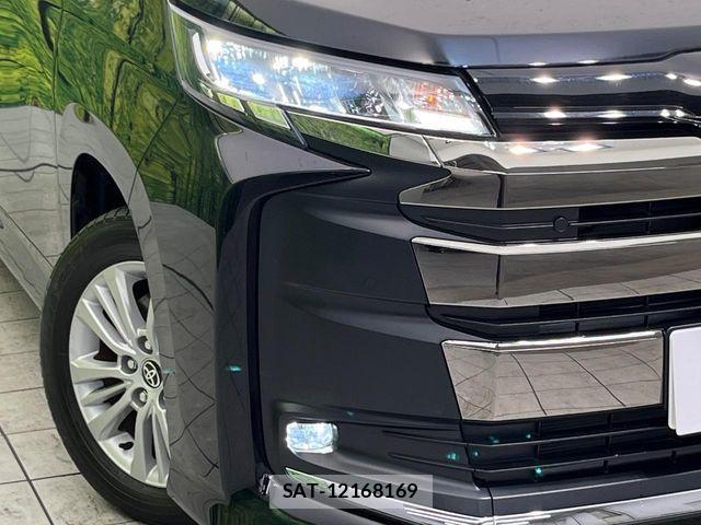 Toyota NOAH HYBRID 2023-09 2351692-12