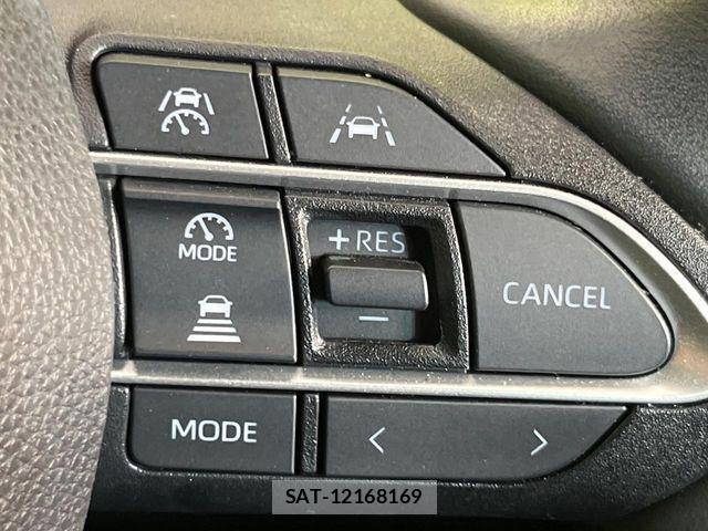 Toyota NOAH HYBRID 2023-09 2351692-4