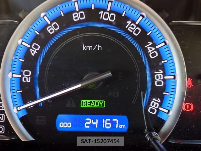 Toyota NOAH HYBRID 2016-09 2672325-13