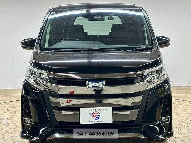 Toyota NOAH HYBRID 2020-02 3067118-16