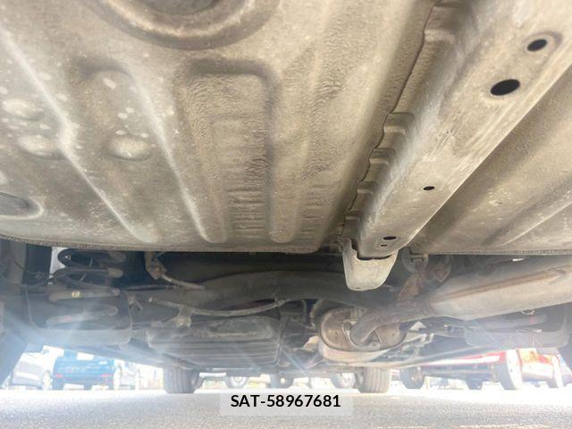 Toyota NOAH HYBRID 2018-06 3381735-19
