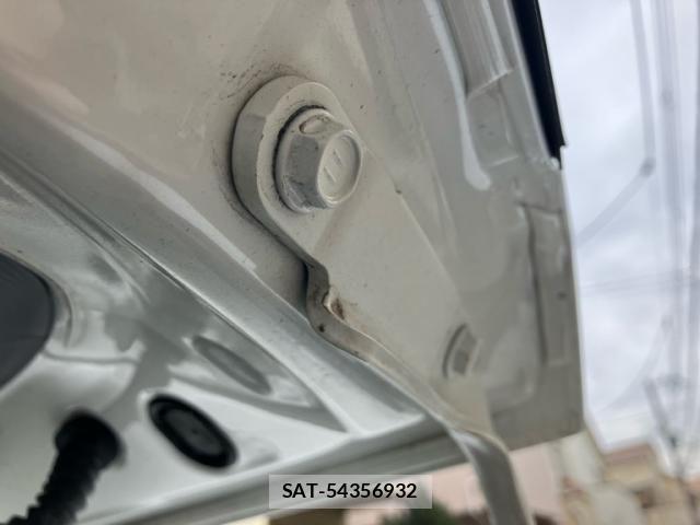 Toyota NOAH HYBRID 2019-03 3414755-11