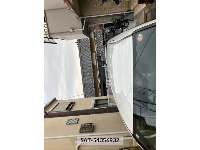 Toyota NOAH HYBRID 2019-03 3414755-4