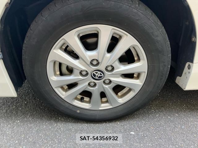 Toyota NOAH HYBRID 2019-03 3414755-8
