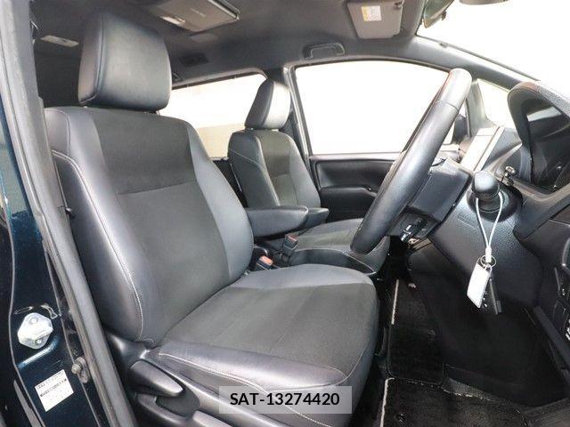 Toyota NOAH HYBRID 2020-02 3414754-3
