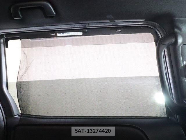 Toyota NOAH HYBRID 2020-02 3414754-5