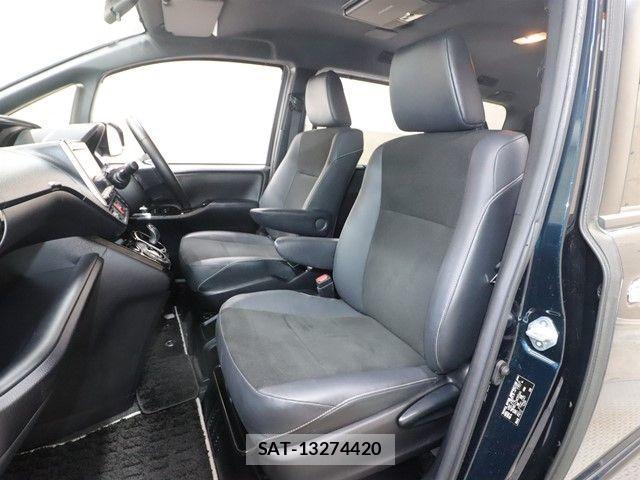 Toyota NOAH HYBRID 2020-02 3414754-7
