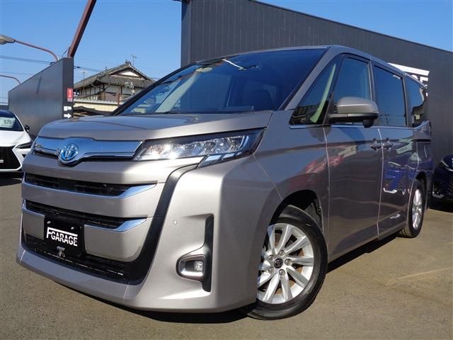 Toyota NOAH HYBRID 2023-01 3678285-0