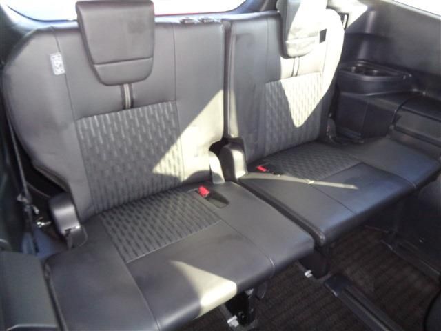 Toyota NOAH HYBRID 2023-01 3678285-20