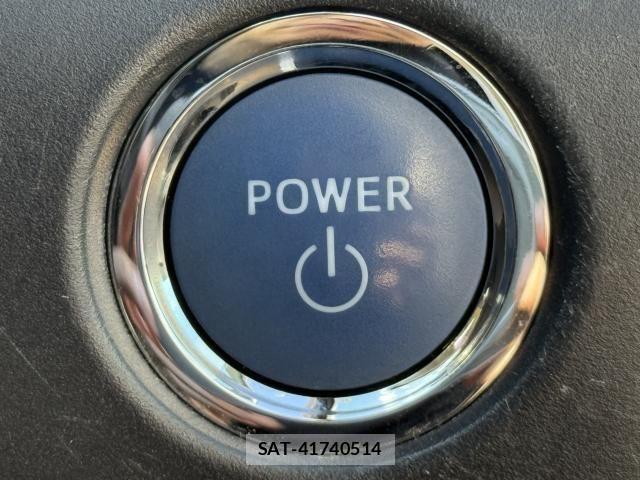 Toyota NOAH HYBRID 2014-07 3716289-17