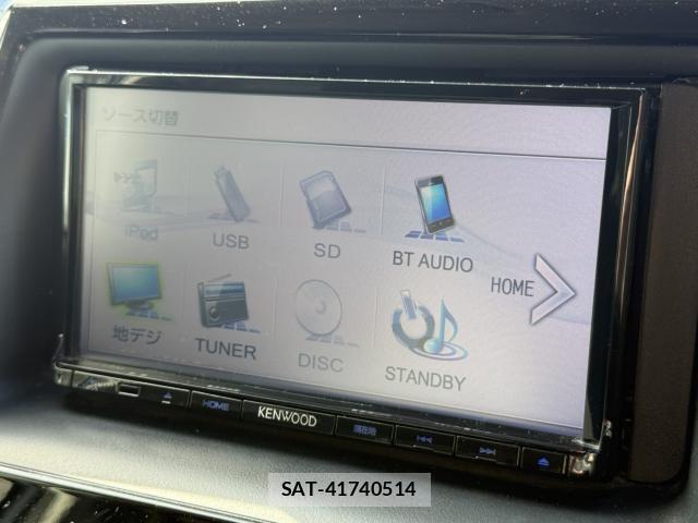 Toyota NOAH HYBRID 2014-07 3716289-7