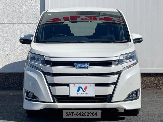 Toyota NOAH HYBRID 2019-03 3716288-13