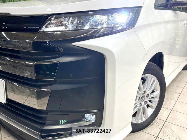 Toyota NOAH HYBRID 2022-06 3773168-12